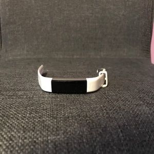 Alta Fitbit First Edition